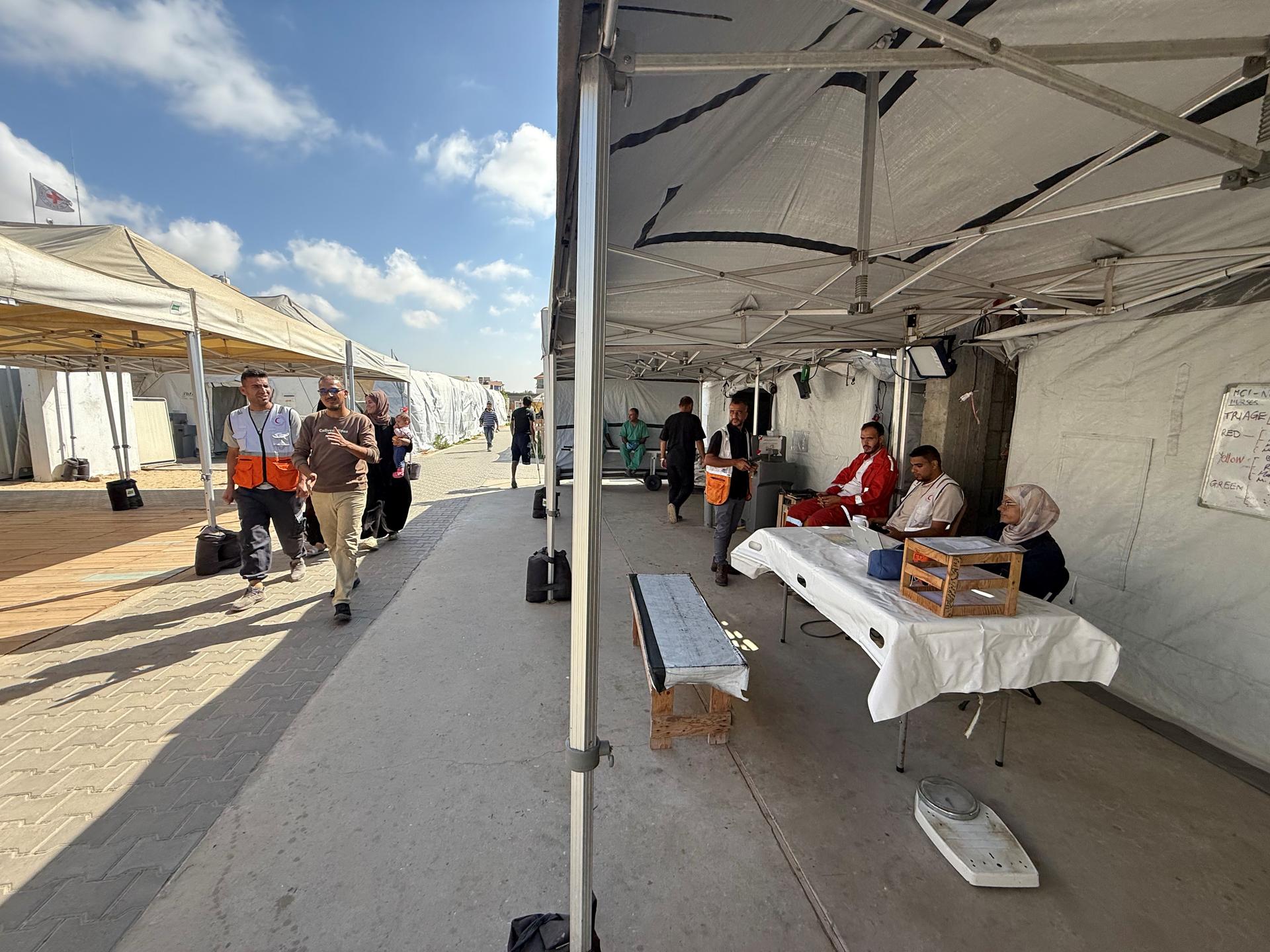 Blick in das Rotkreuzspital in Rafah, Gaza.